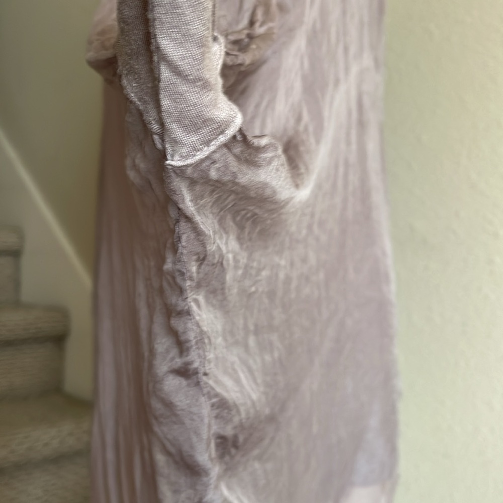 Sofia Sz M (?) Light Gray Oversized Silk Blouse. Made in Italy - Picture 4 of 16
